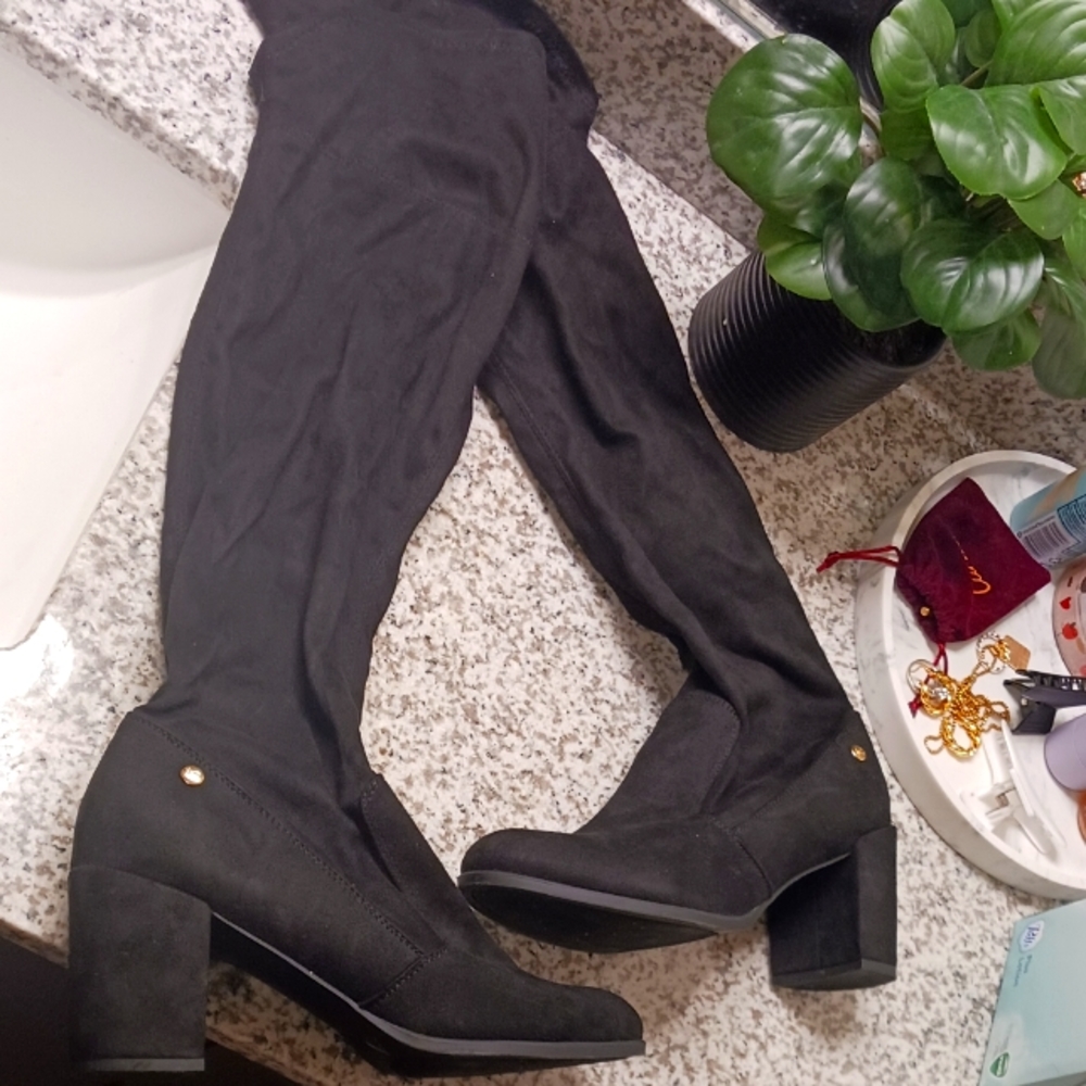 Liz Claiborne Thigh high boots